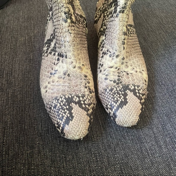 Massillon Dutti python booties - Picture 2 of 6